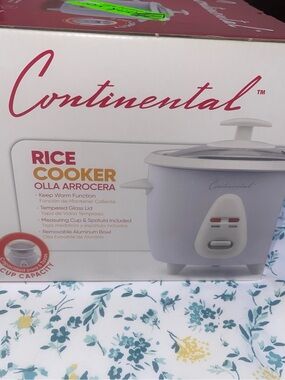 White Rice Cooker - Compact Home Rice Cooker